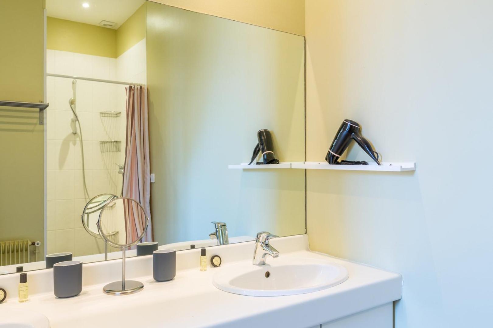 Guestready - Duplex Lumineux Et Spacieux, 7 Personnes ボルドー エクステリア 写真